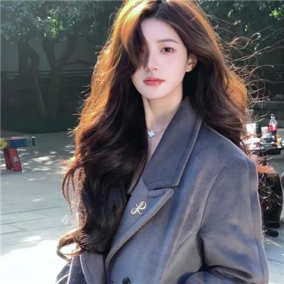 粉黛迷春